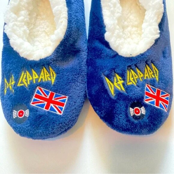 GIFT SET Def Leppard Slippers Womens 7 Calming FOOT SOAK Salt Mint Green Tea - Picture 7 of 11